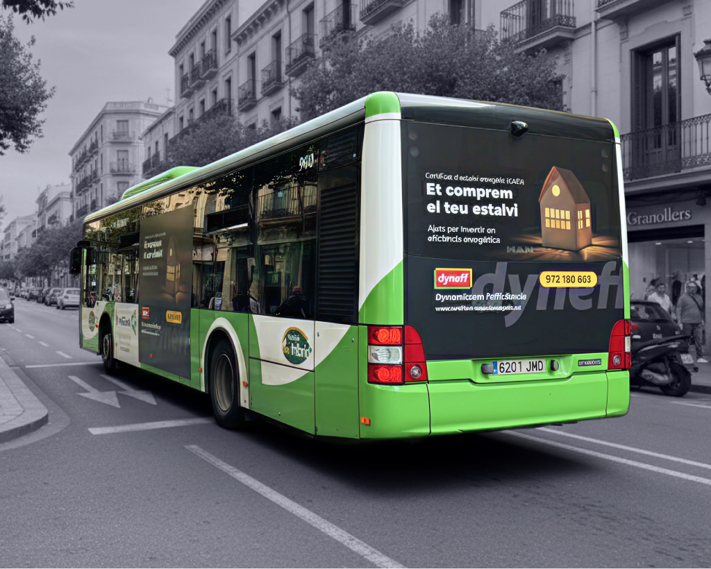 Publicitat en autobús urbà a Granollers amb campanya exterior en circulació gestionat per MC Urban